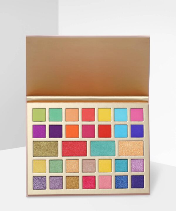 REVOLUTION PRO X Influencer Overnight Master Class Eyeshadow