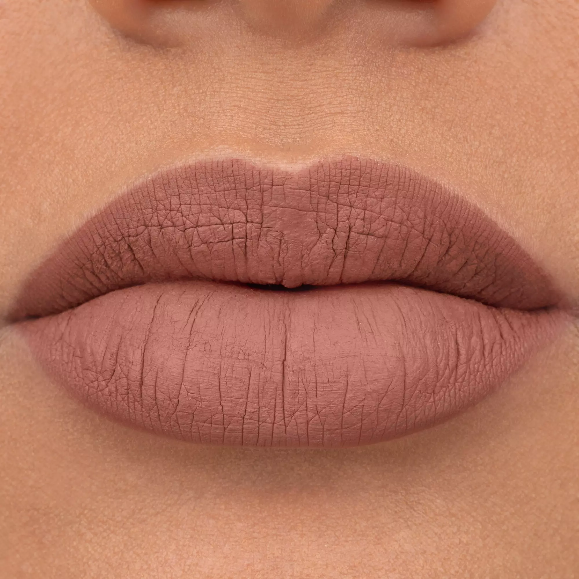 Essence 8H Matte Liquid Lipstick – Image 3