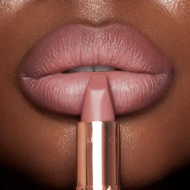 CHARLOTTE TILBURY Matte Revolution – Image 5
