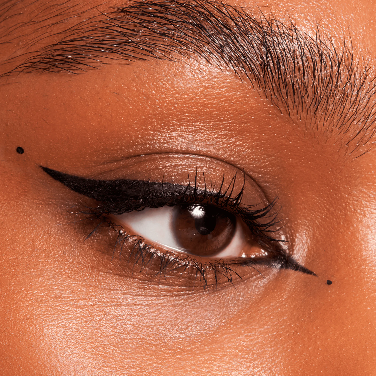 Essence Eyeliner Pen Waterproof – 01 Waterproof – Image 7